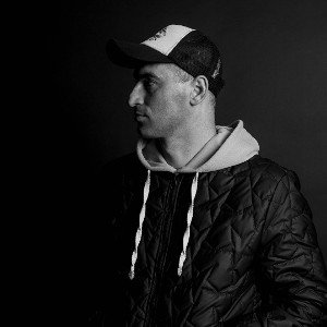 WHITE RHYME feat ВЗРОСЛЫЙ - ИЗ ПОДМОСКОВЬЯ С ЛЮБОВЬЮ