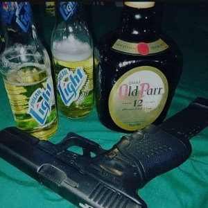 un poco mal de la garganta creo q me daré ronquera pero sigo activo