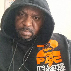 off in the races by Da Bossup guerrilla yoppa 