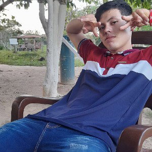 yo sigo aqui
