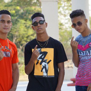UNO_REMIX_LEO MC _X_KEVIN EL GUERRERO_X_EQR PARA DIOS_PROMUSIC RECORDS-1