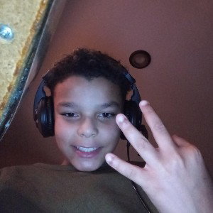 Lil Dre-Say They Cool. offical-Music
