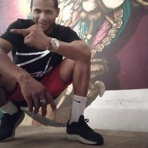 y yo la quiero a ella