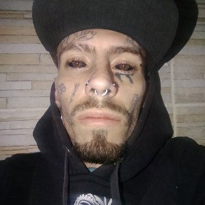 Trepa ouvindo Trap