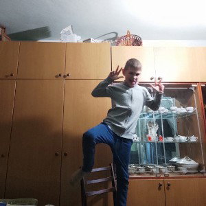 Кушать