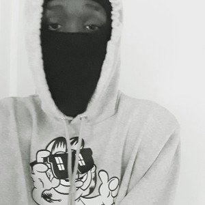 YNR $UPREME   TSAKO PITORI 