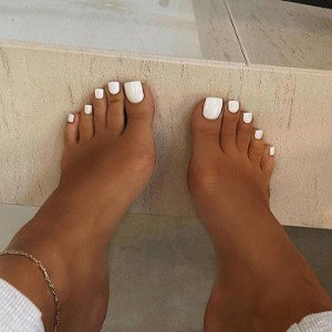 TOE SUCKER😈
