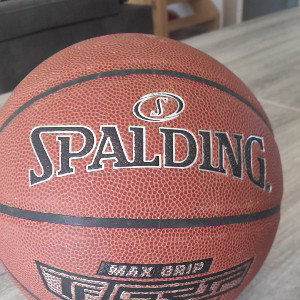 🏀 