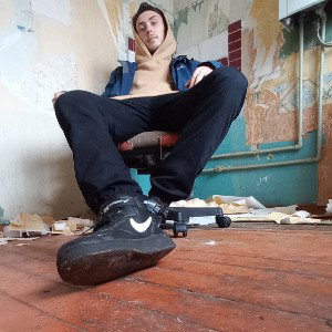 затестил микро смартфона