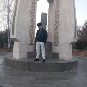 мен емес