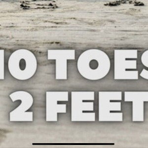 2  Feet  10 Toes