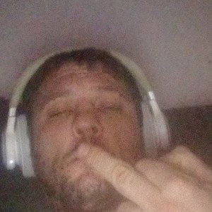 Leave my week-end AlonE