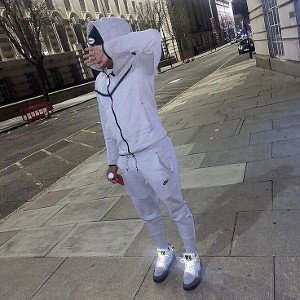 Late night freestyle 🌚☔