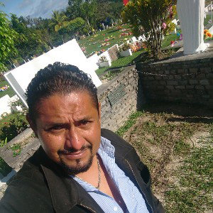 QUERIDA AMIGA....  C.A  EN MEMORIA DE MI MADRE