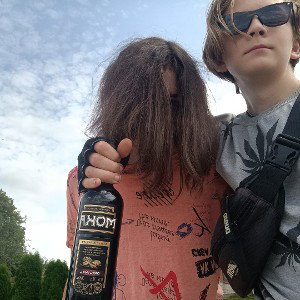 ieleju sev henesī 