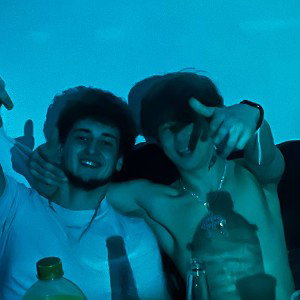 Dymno(feat. Mxcween)