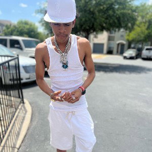 Dis LILZAY frm da eastside 