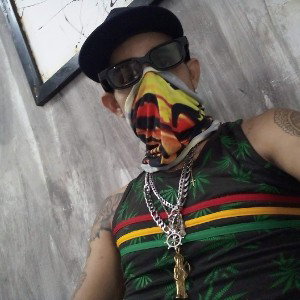 BIEN LOCO DEL COCO