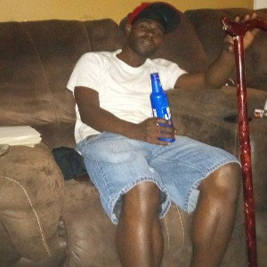 Viche ft Sace Og Savage (Can't sit down)
