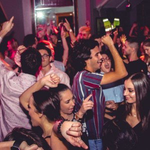 house party 