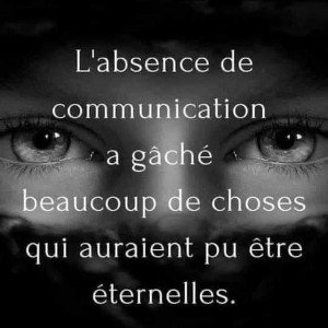 ici c est le carré arrête tes Mani 