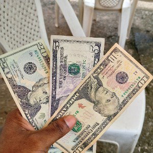 Money Cries