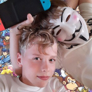 НИНТЕНДО