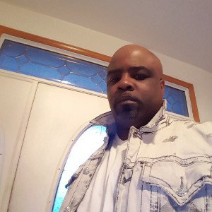 GHETTO TELLS 