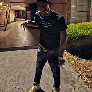 Lingo_Track_19_Artist_Moses-Prod_By_The_Vibe_Factory_407