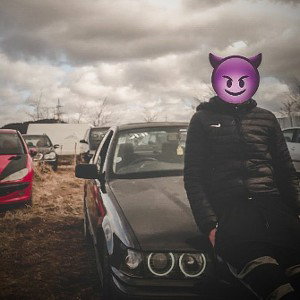 Raul - Uneori e mai bine sa o arzi singuratic 