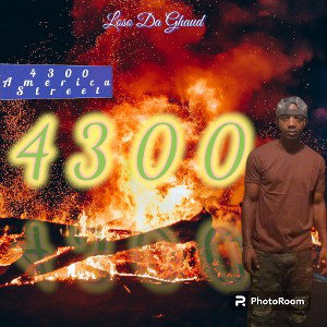 4300