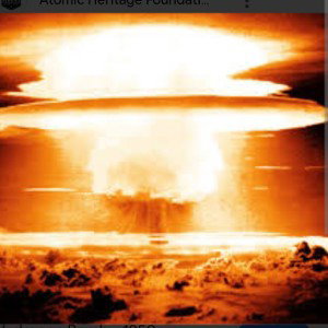 I.V.   Mic.  Atomic Freestyle 