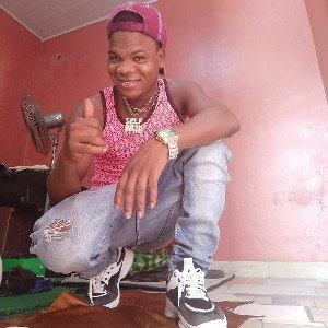 V BOY EVERYBODY COME