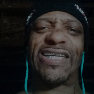 WHO DIS NIGGA E 