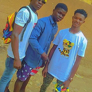 king_Mane_volé_