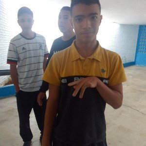 mc Emerson Leandro não está disponível 