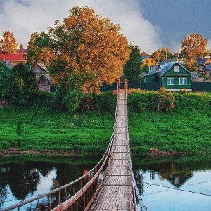 В дЕрЕвНе
