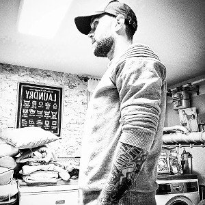 Tomek_040_-_Leben_-_prod_D9wN_Typ_samra