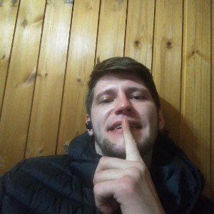 Молоды Зелены