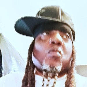 *KISSSS MEEEEE*