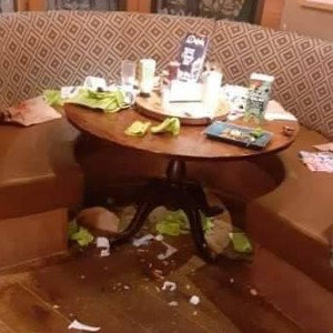 Lunch table 
