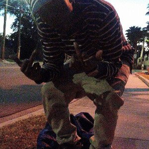 FLA727 whodonteencare 10-2-2021