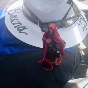 MAMI MUEVA SU CULITO.