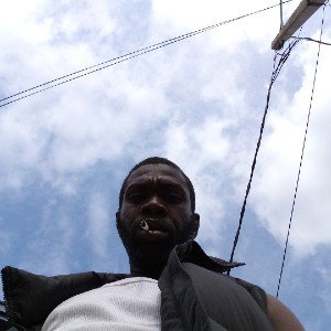 can't make no b**** my wife the head is good the p**** good I want that s*** for life see yes she daddy freaky g she rid