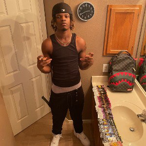 pop me  ah opp- gk hollis