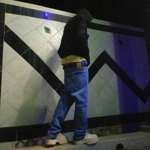 DRUG_LYDS_-_Alone