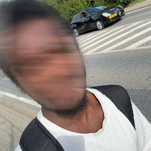 Allô, c’est moi