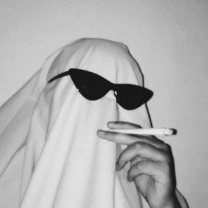 SACA EL PORRO(-_- )ﾉ