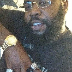 BigCeo x TooHotToTouch