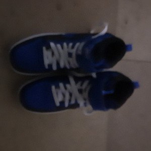 look at my shoez